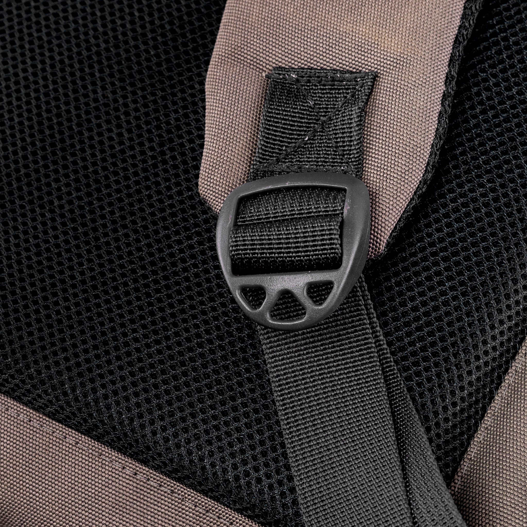 شنطة ظهر إكس إل