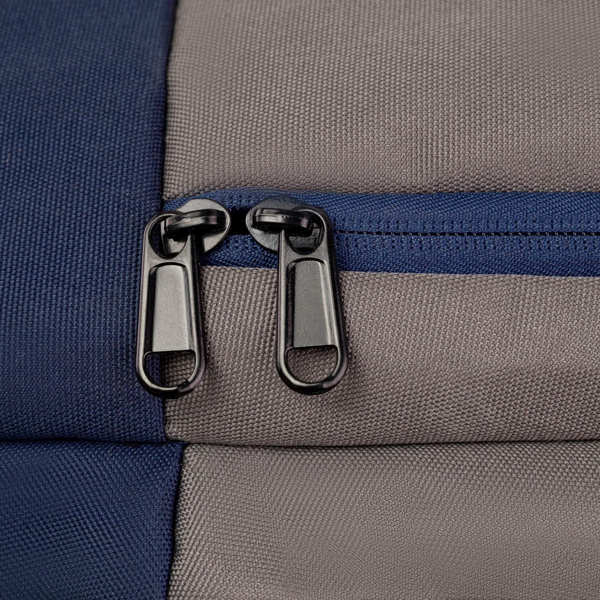 شنطة ظهر إكس إل