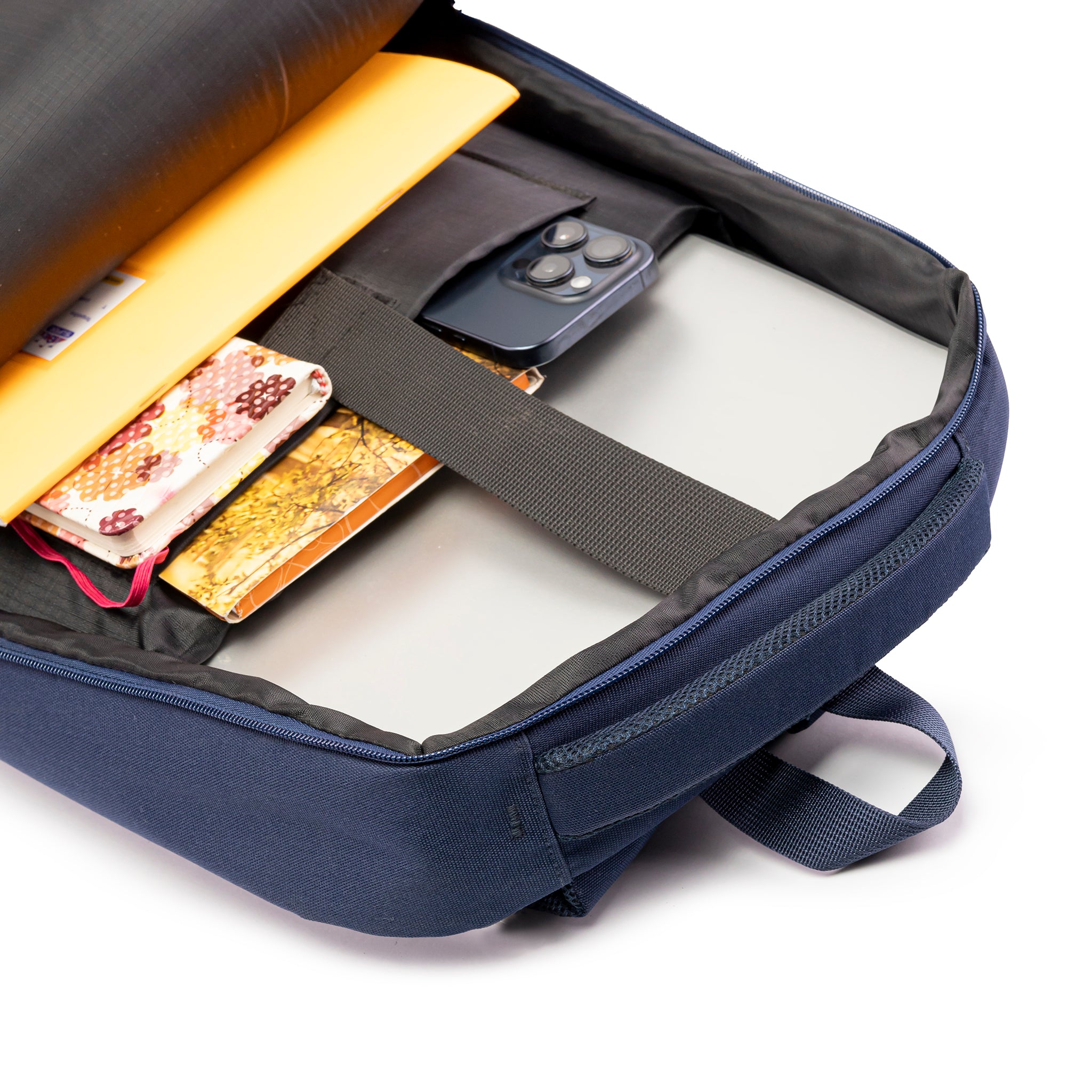 شنطة ظهر إكس إل