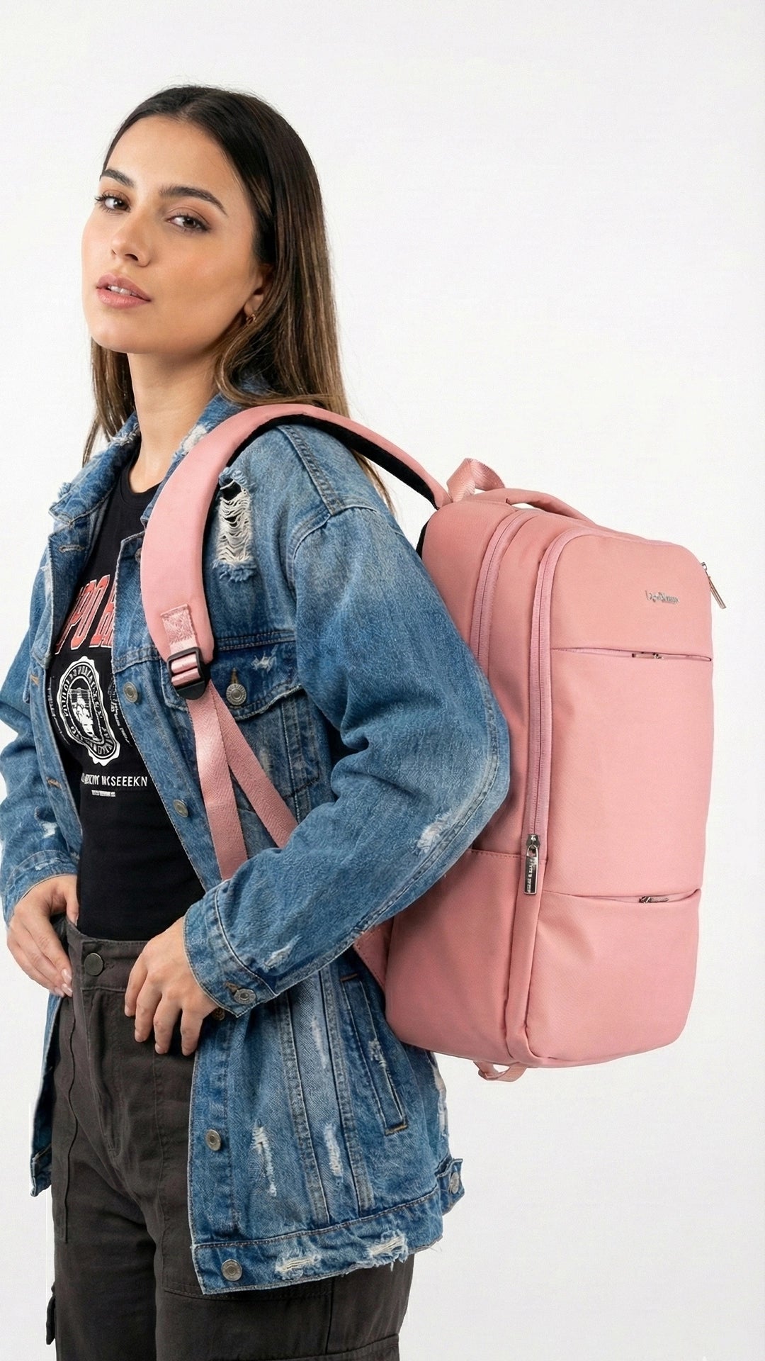 شنطة ظهر نوڤا