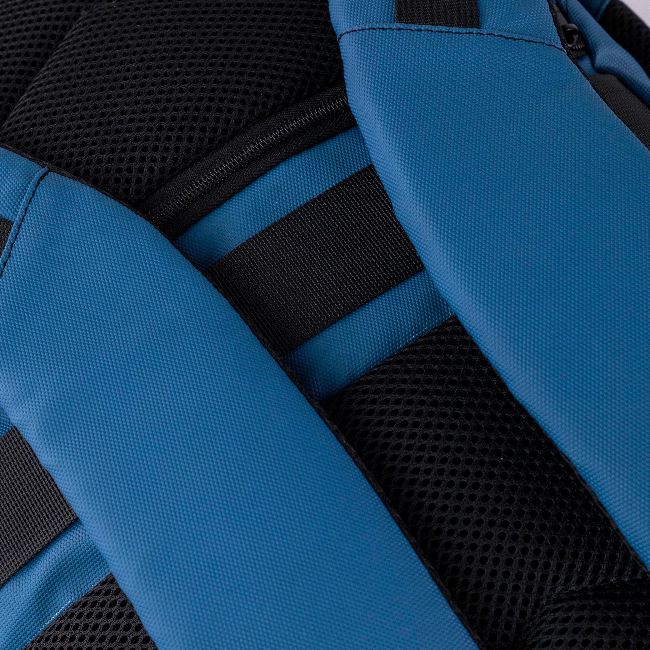 شنطة ظهر إكس دريفت