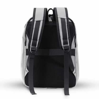 Essentials Backpack - Lupo bianco