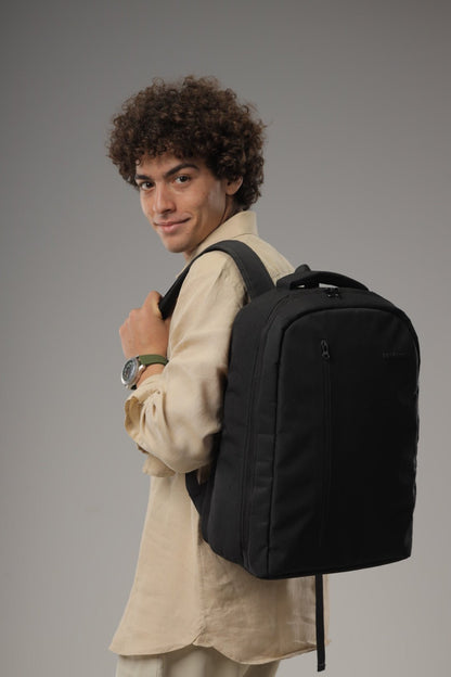 Essentials Backpack - Lupo bianco