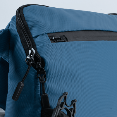 Lupo bianco XCross Bag – sleek and durable medium-size crossbody bag Egypt with 7 organised pockets, padded strap, and modern design for daily use | top cross bag brand in Egypt